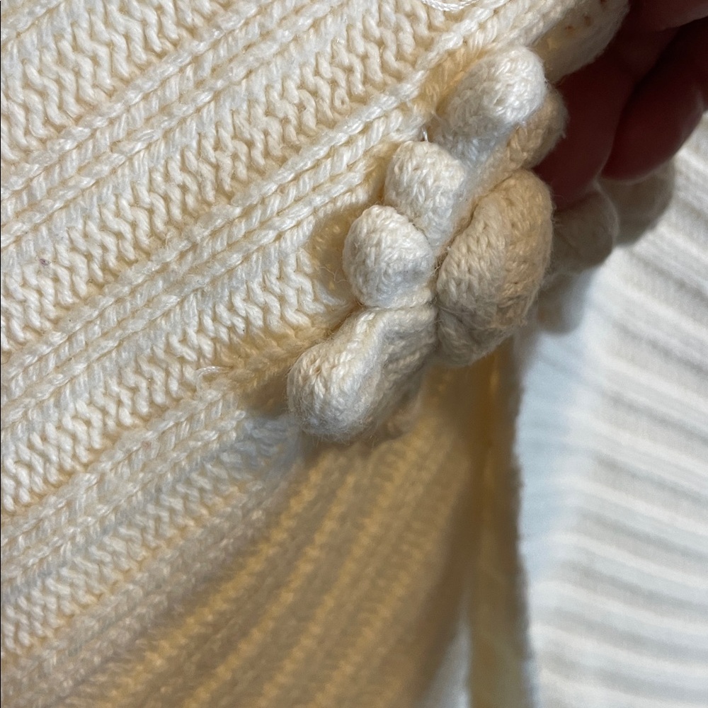 Coldwater Creek Cream Knit Cardigan Sweater Short Sleeve Floral Toggles M - Picture 8 of 8